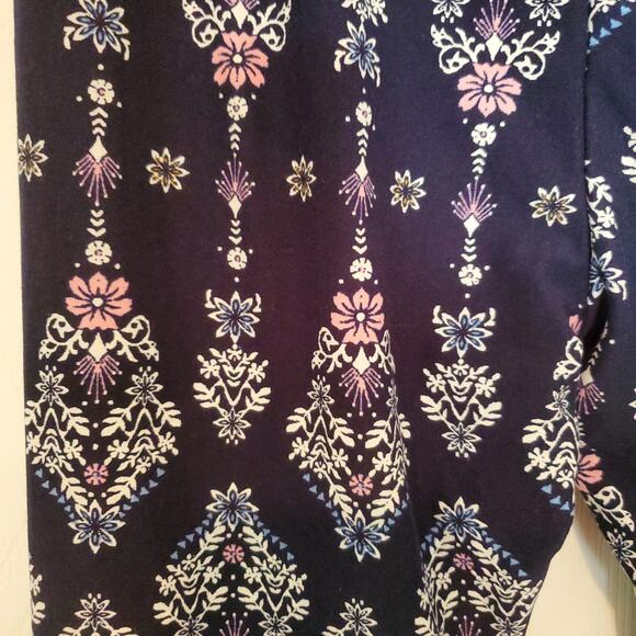 Pink Rose Floral Patterned Leggings Size M - Picture 3 of 7